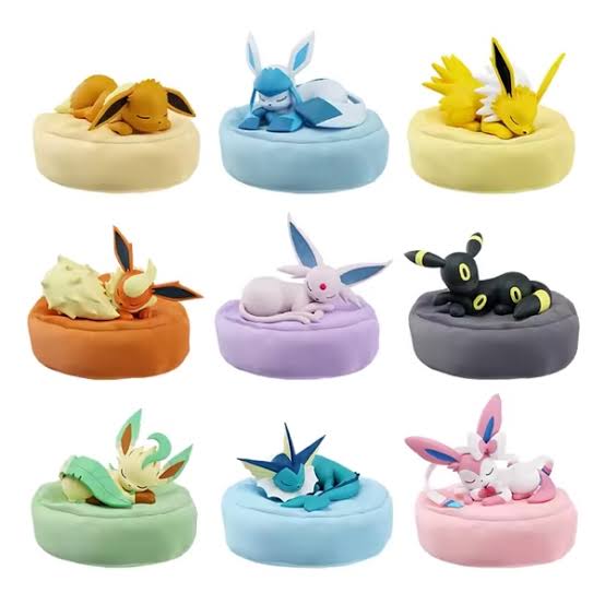 Pokémon Eevee Sleeping Pose blind box by Holly Box – all 9 Eeveelution designs on cushion beds